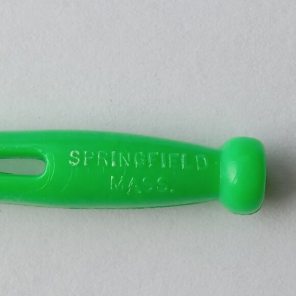 ๐ฏ 10 for $12 / Green Toy Clothespin Collectible Play Toy Tucket Toys - Picture 3 of 7